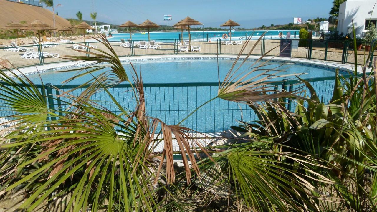 Alcazaba Lagoon Estepona Golf Lägenhet Exteriör bild