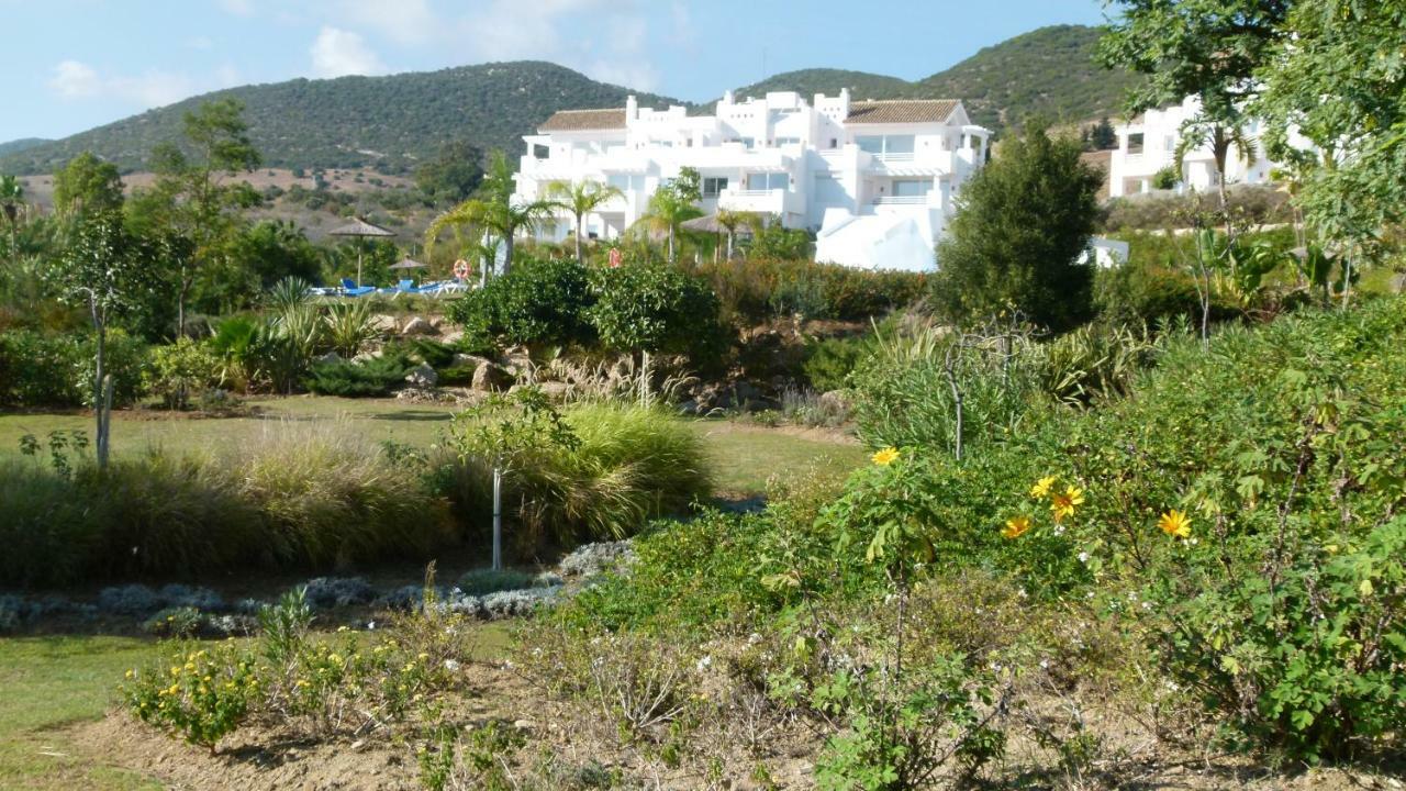 Alcazaba Lagoon Estepona Golf Lägenhet Exteriör bild
